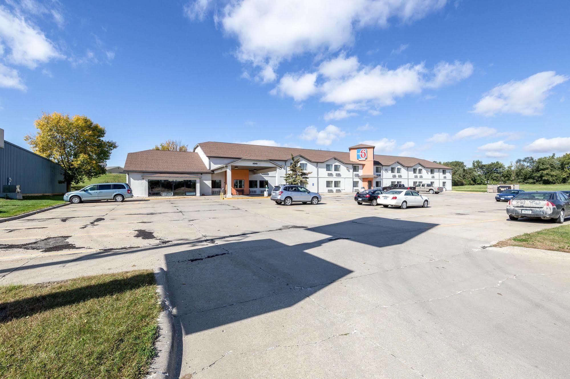 Motel 6-Waterloo, Ia Exteriér fotografie