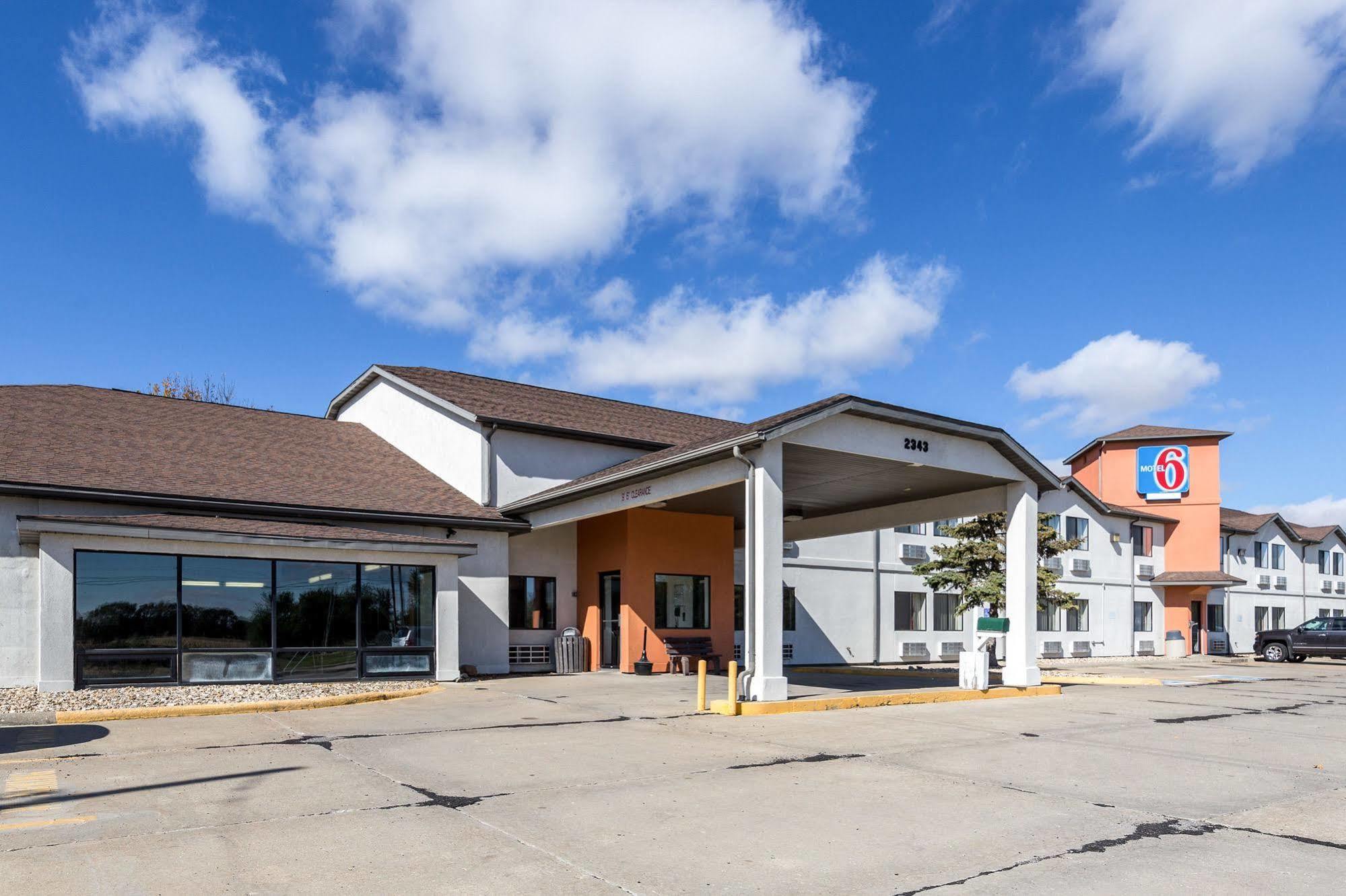 Motel 6-Waterloo, Ia Exteriér fotografie